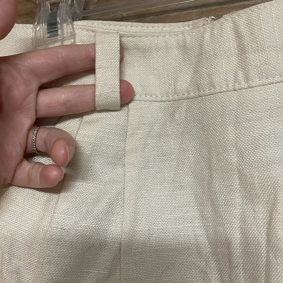 Banana Republic size 4 Stretch Khaki Color Knee-Length Pencil Skirt with Pockets - Picture 5 of 10